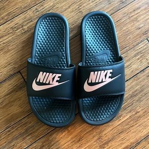 Nike slides